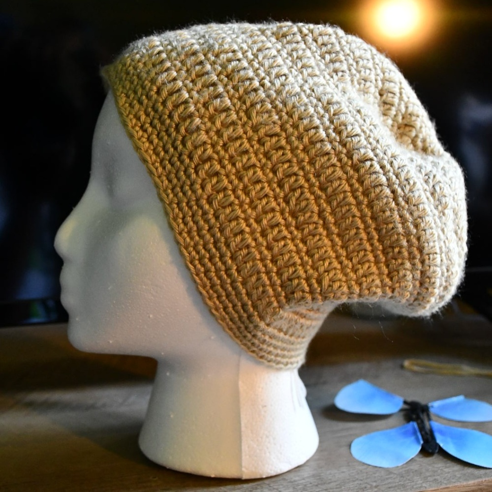 Crochet hat - Picture 4 of 4